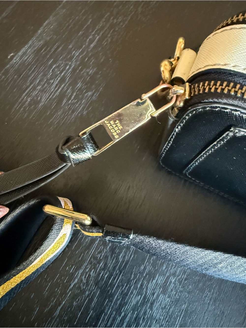 Marc Jacobs Black and White Snapshot Camera Bag with Branded Strap - Picture 7 of 9